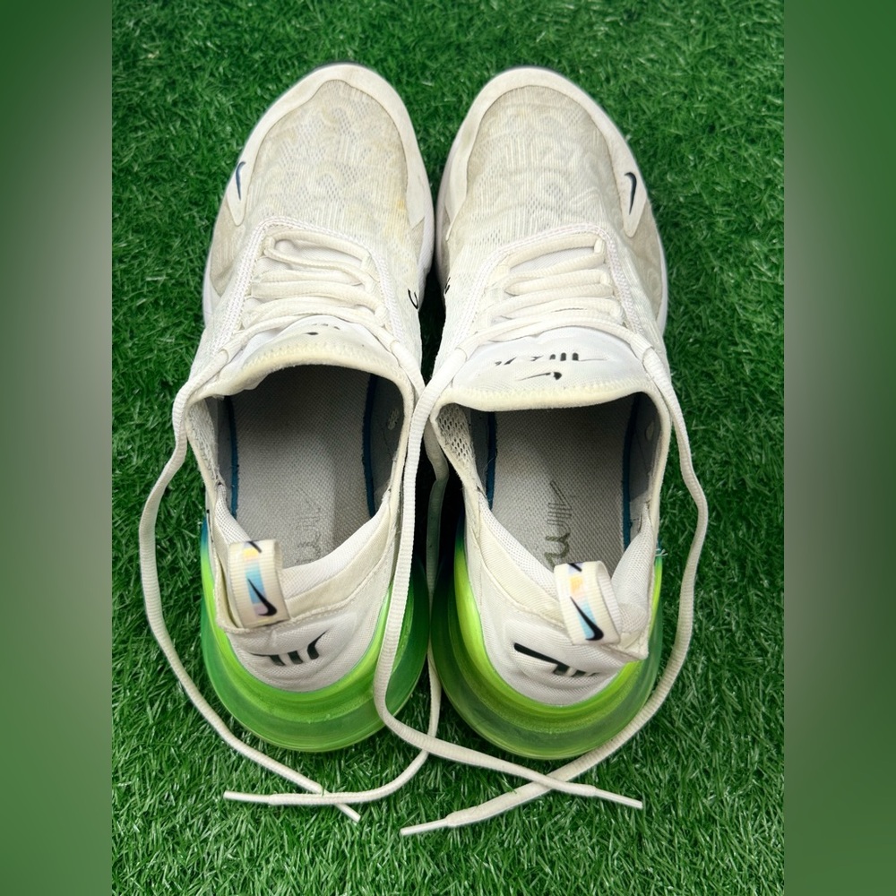 Nike Air Max 270
White Lime Blast Photo Blue Size 12